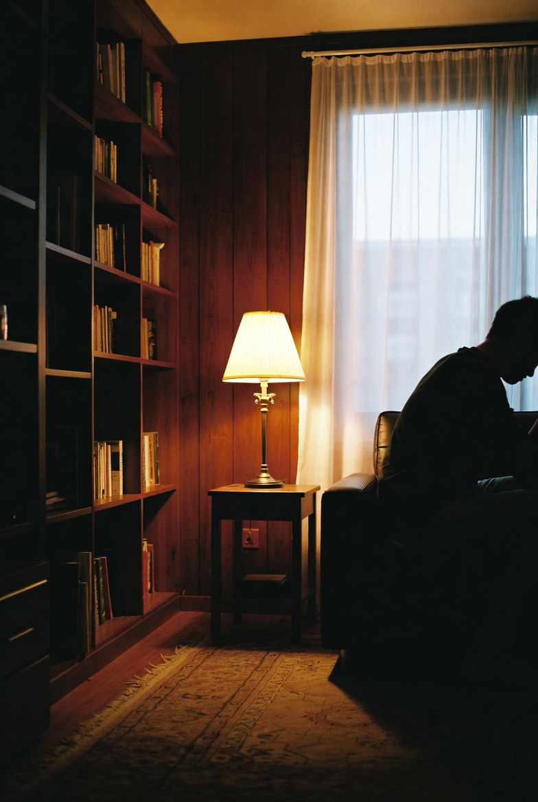 Malam yang Penuh Tekstur Lembut: Cara Membuat Diri Sendiri Terasa Nyaman Sepenuhnya